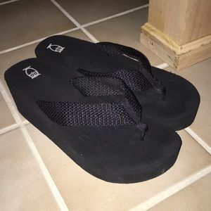 Mossimo women’s sandals